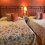 Hotel Dona Sancha 3*