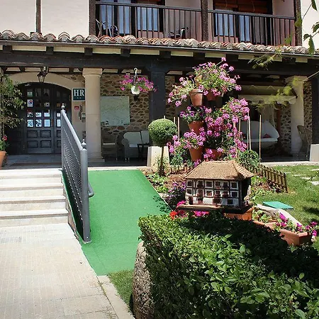 Doña Sancha Hotel 3*