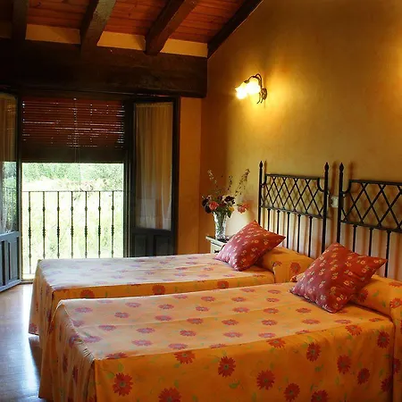 Hotel Doña Sancha Covarrubias