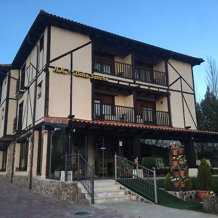 Szálloda Dona Sancha Covarrubias