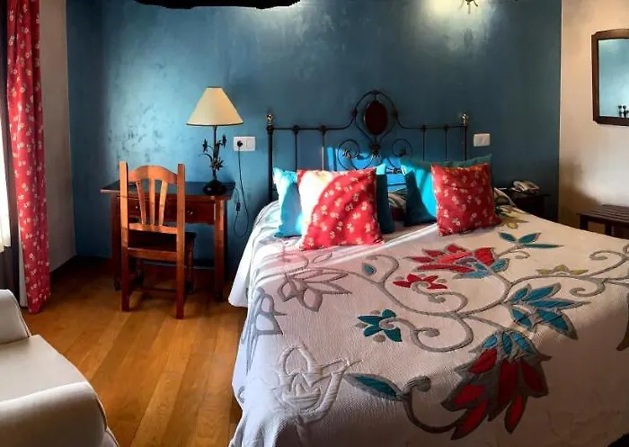 Hotel Dona Sancha Covarrubias