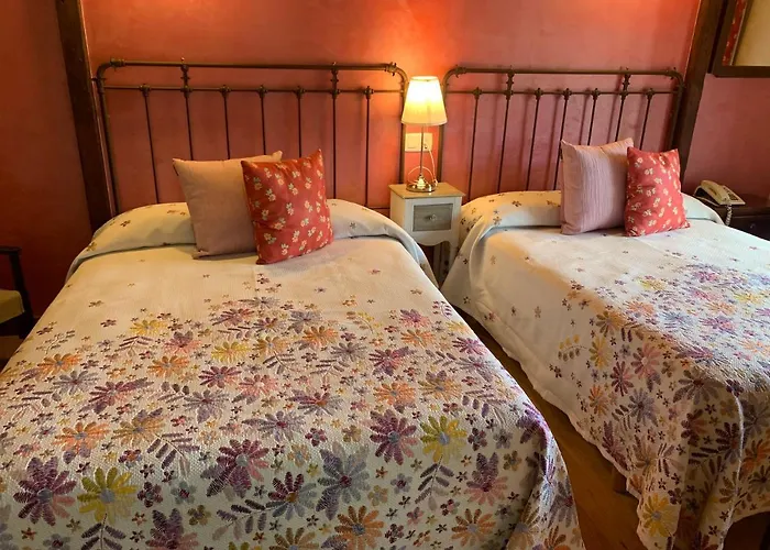 Hotel Dona Sancha 3*