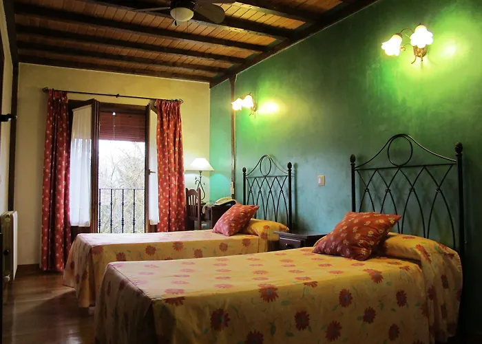 Dona Sancha Hotel 3*