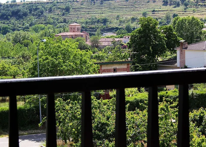 Dona Sancha Hotel 3*